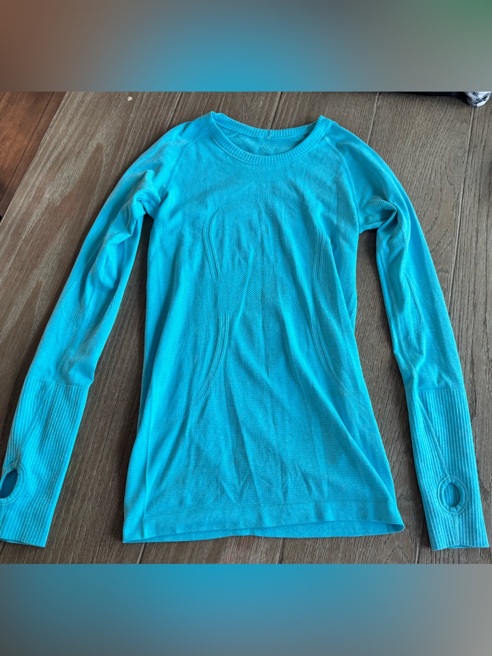 Lululemon Swiftly Tech Long Sleeve Shirt Size 4 Blue Turquoise